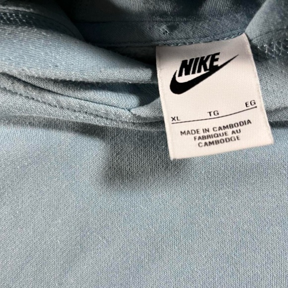 NIKE BABY BLUE CLASSIC HOODIE - (XS-S) - Picture 4 of 4